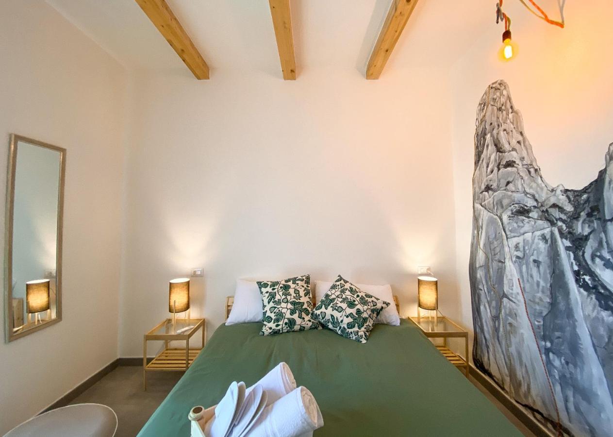 Bedandclimbing Hotel Baunei Luaran gambar